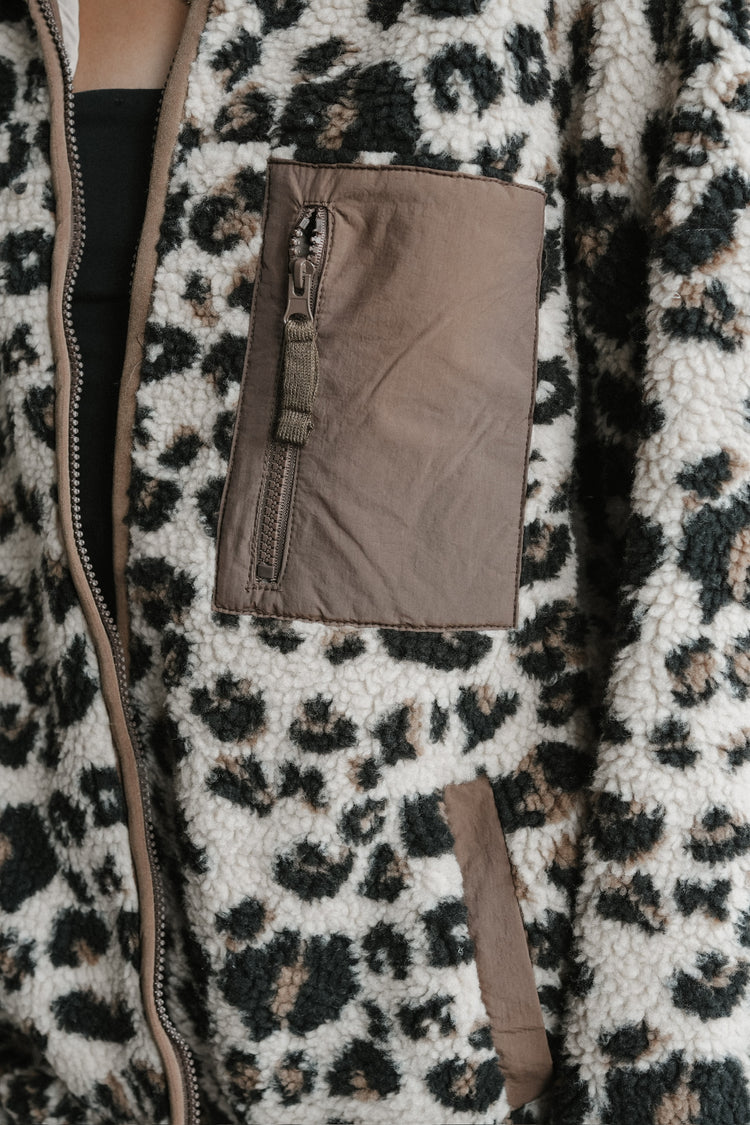 LEOPARD PRINT SHERPA