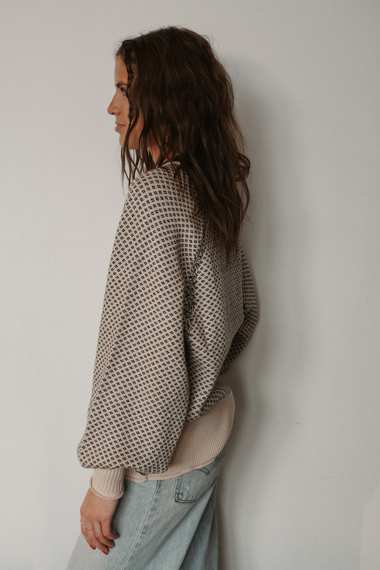 JACQUARD ROUND NECK PULLOVER