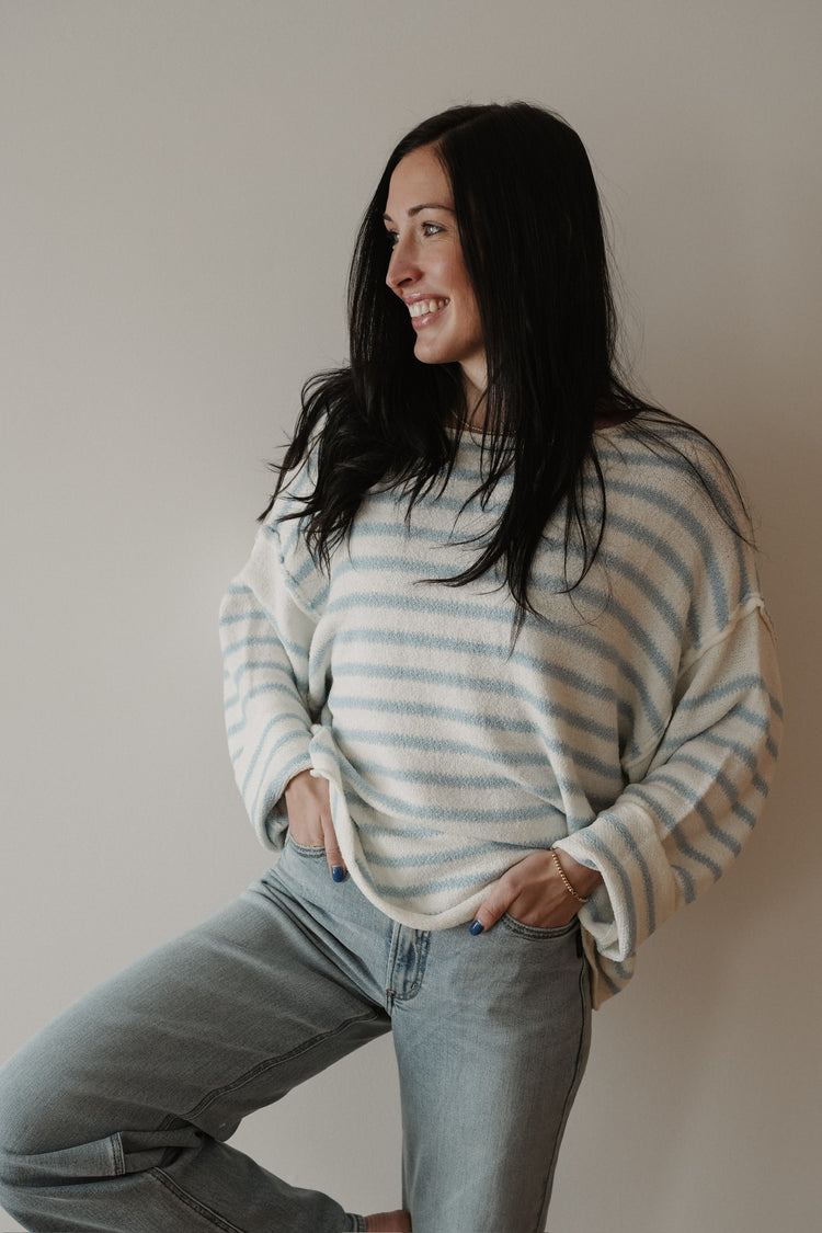 COASTAL STRIPED OVERSIZED KNIT