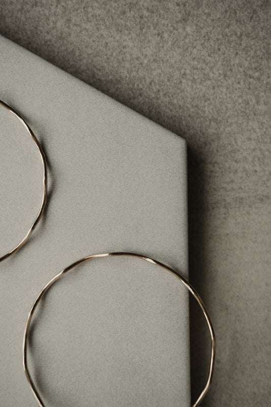 MOANA LEI JEWELRY- KAI BANGLE