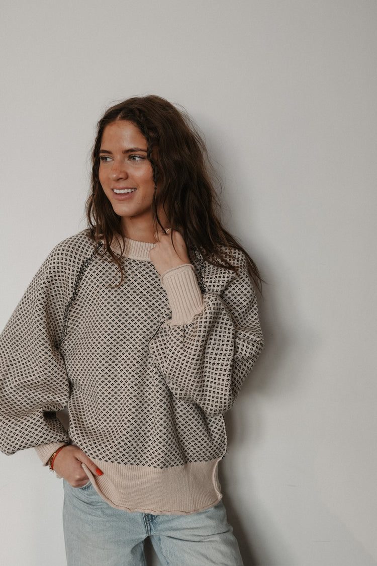 JACQUARD ROUND NECK PULLOVER