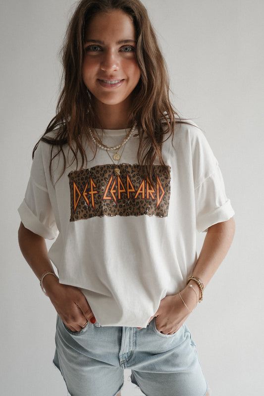 DEF LEPPARD GRAPHIC TEE