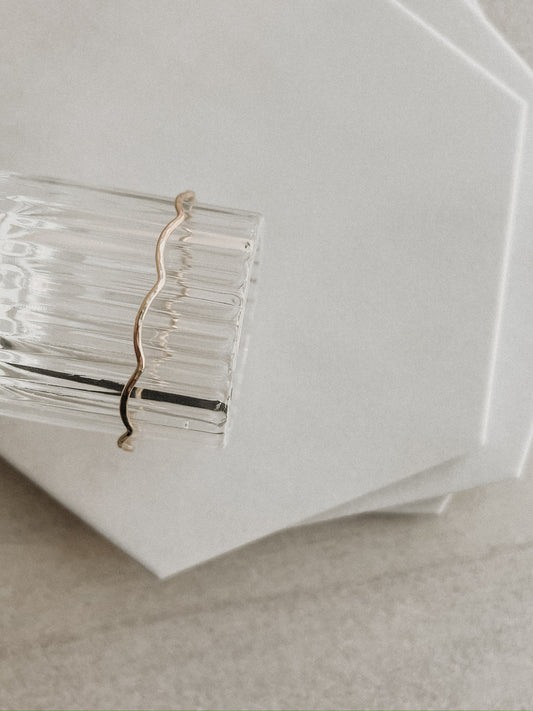 MOANA LEI JEWELRY- KAI BANGLE