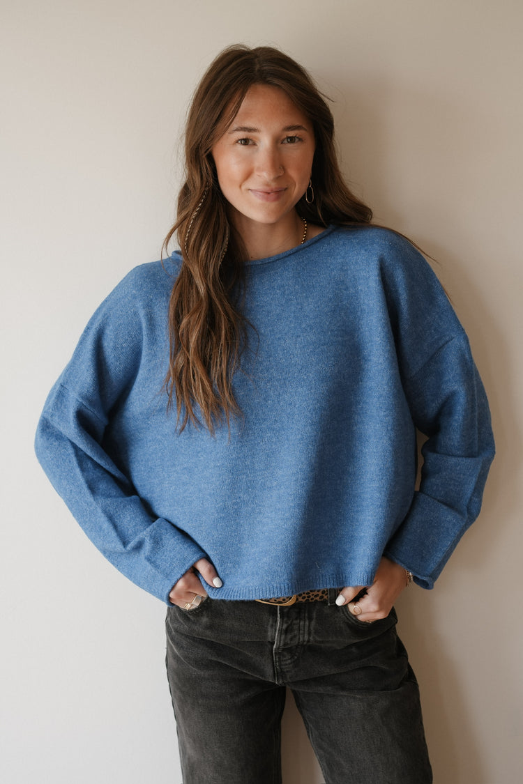 ROLLED NECK KNIT PULLOVER - BLUE