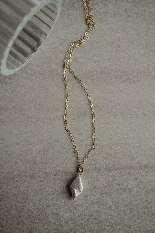 MOANA LEI JEWELRY - DIAMOND PEARL NECKLACE