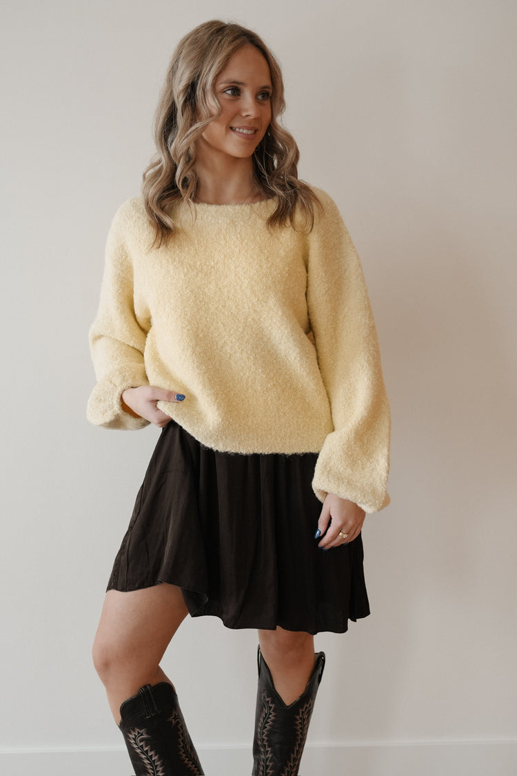 SOFT SUNSHINE PULLOVER