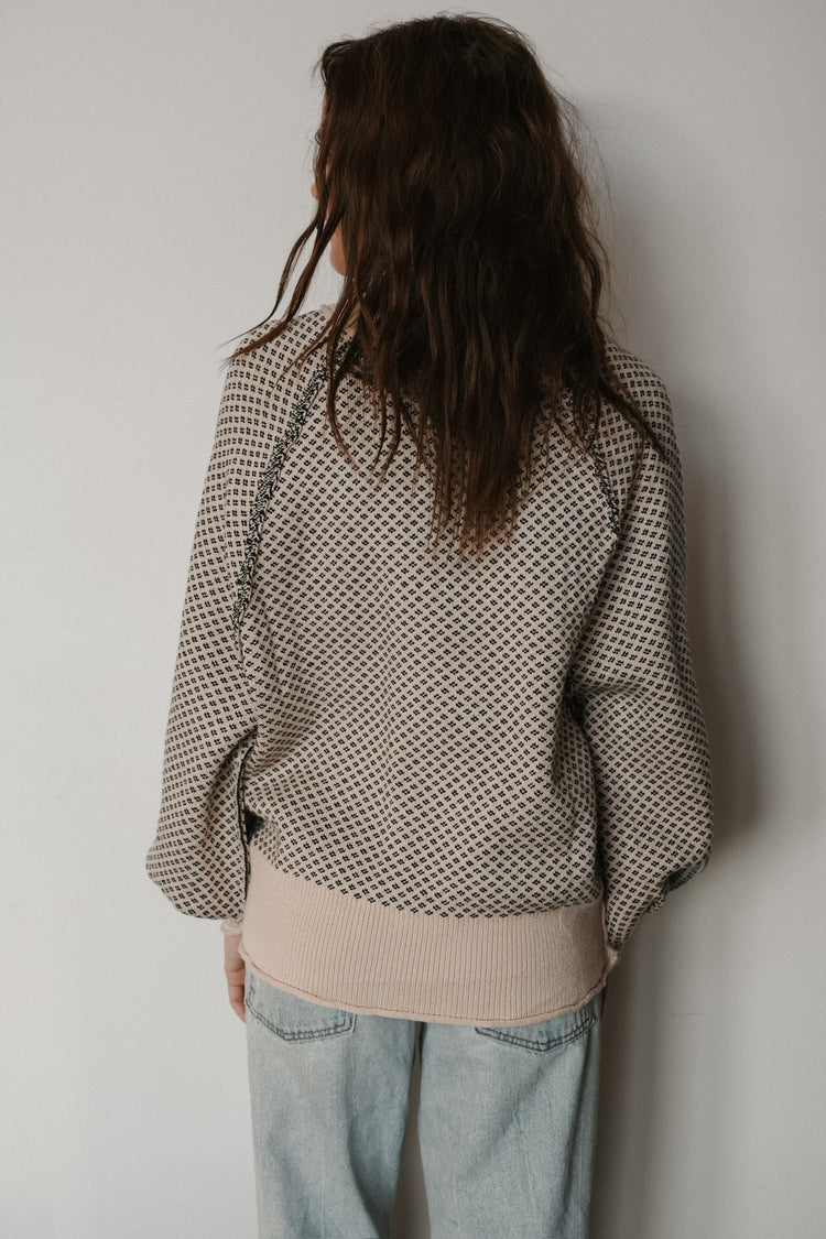 JACQUARD ROUND NECK PULLOVER