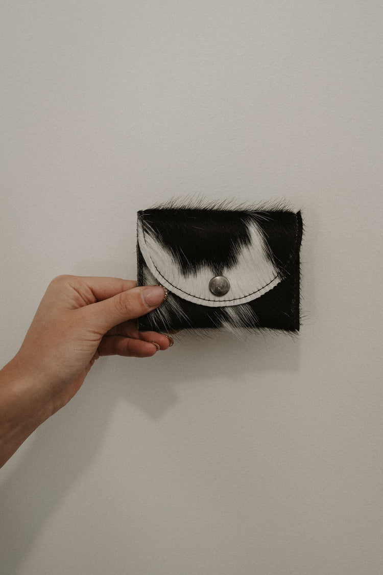 COWHIDE SNAP WALLET - BLACK/WHITE