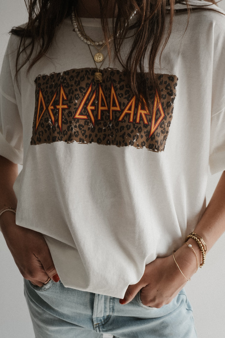 DEF LEPPARD GRAPHIC TEE