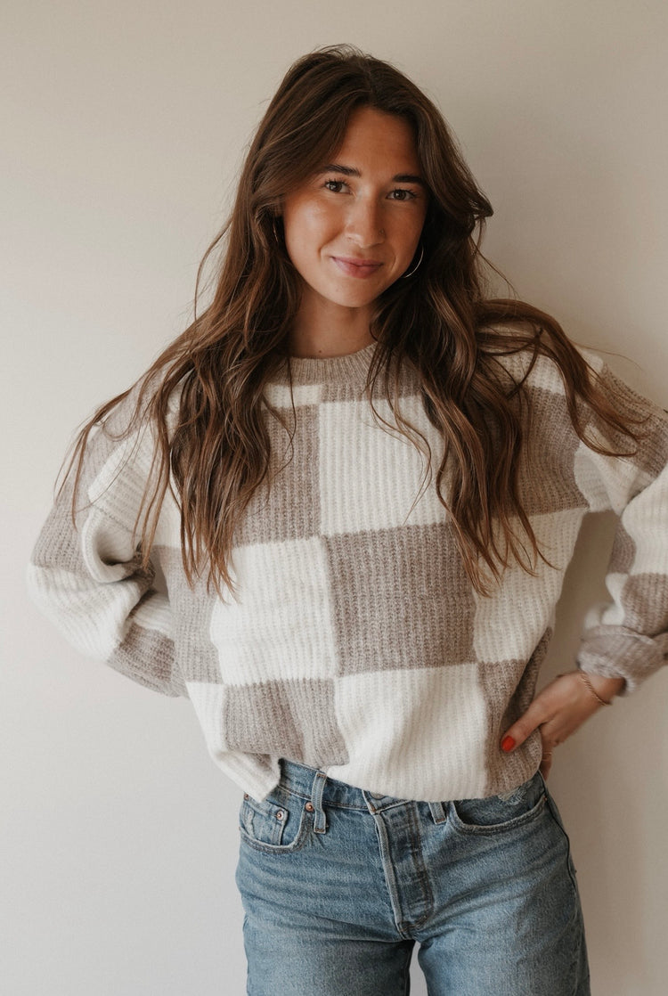 CHECKERED KNIT