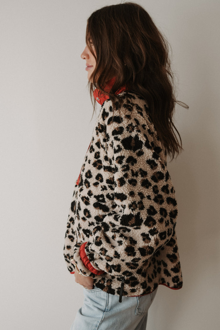 LUXE VINTAGE LEOPARD FLEECE