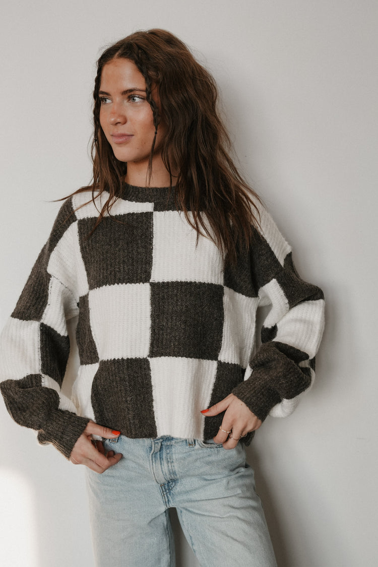 CHECKERED KNIT